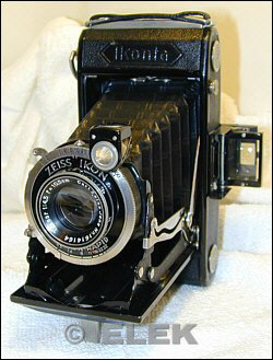 Mike Elek: Zeiss Ikon Ikonta 520/2