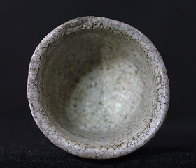 斑唐津ぐい呑み 桃山時代【古美術かざま】商品18です。他にも登録して