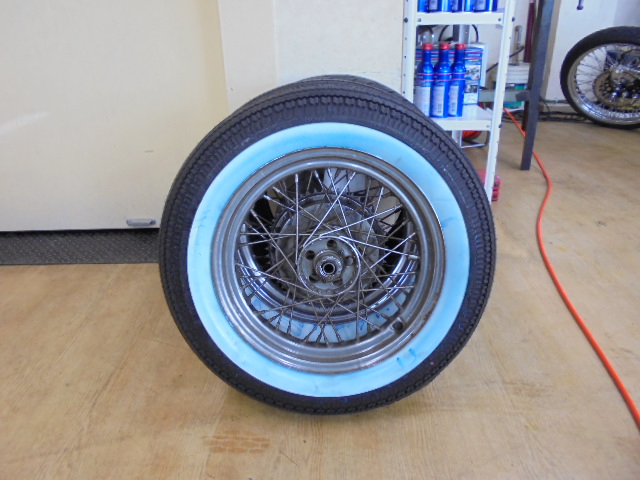 ホワイトウォールタイヤにも種類がイロイロあります☆ | (有)遠藤