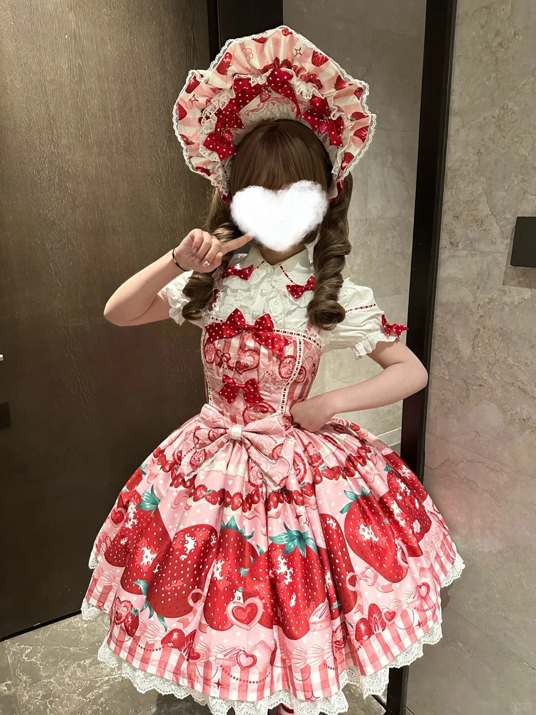 受注予約~3/10】Strawberry Cream ジャンパースカート【Dream Lolita