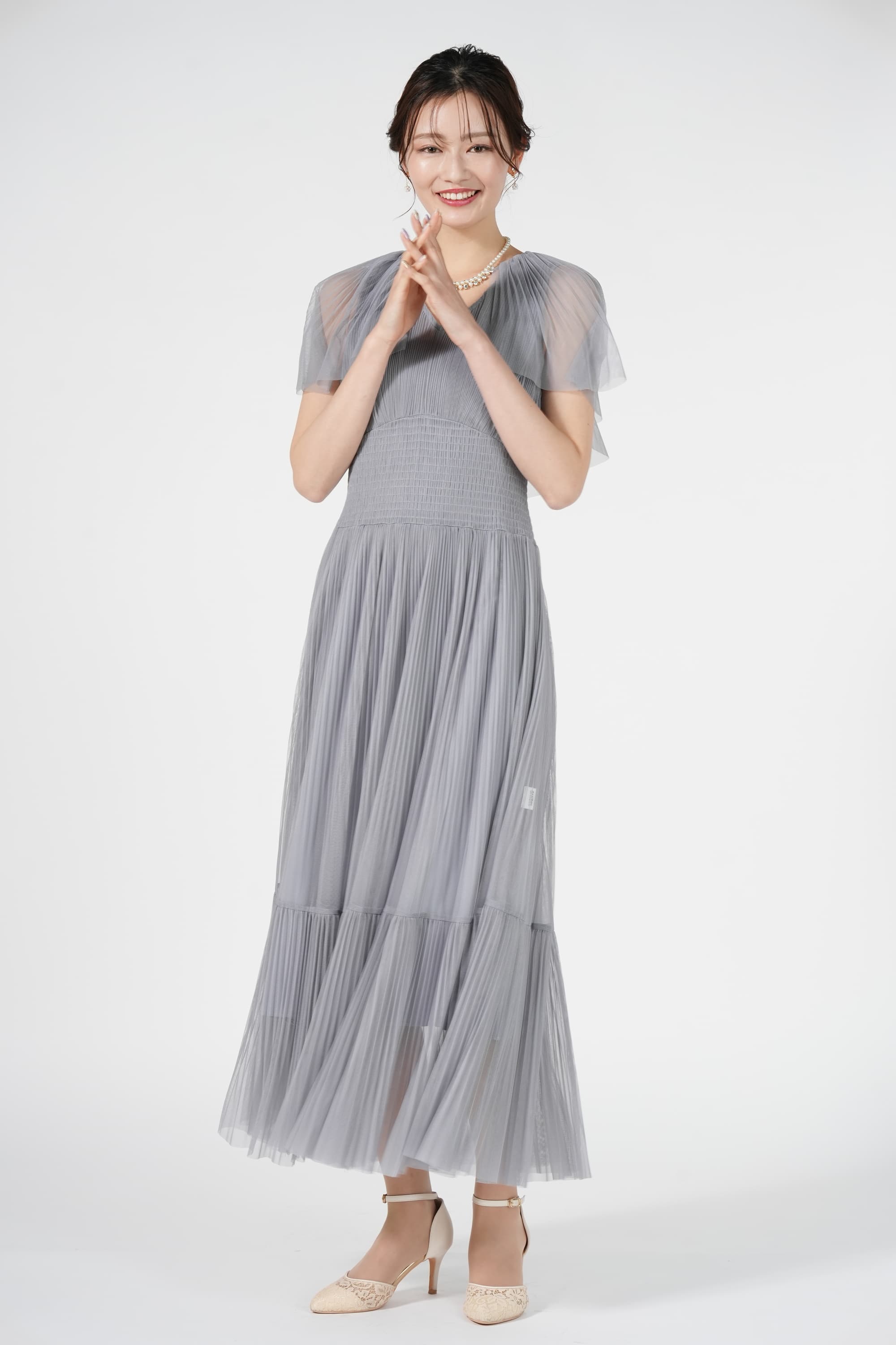 SNIDEL チュールプリーツ可憐ライトブルードレス (SS〜S) をレンタル