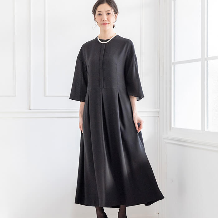 とにかくゆったり夏ワンピース LL・ブラック｜東京ソワール