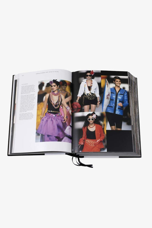 Shop Chanel Catwalk: The Complete Karl Lagerfeld Collections | Flo & F
