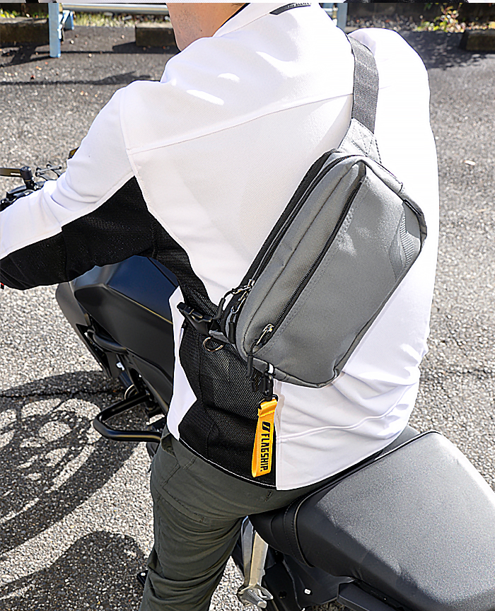 ユースフルボディーバッグ フラッグシップ オートバイ専用ライディング