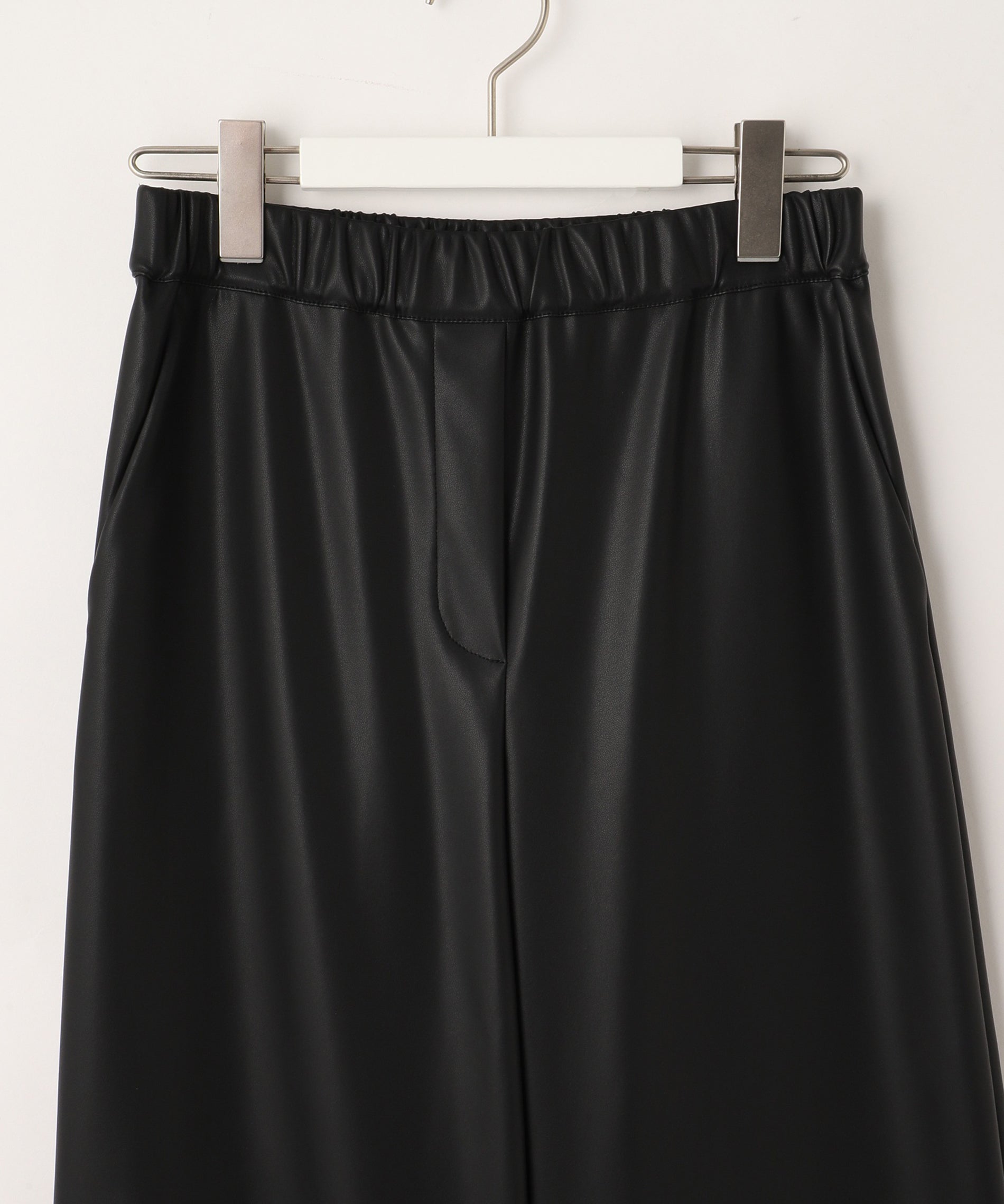 フェイクレザーガウチョパンツ – FACE SANS FARD