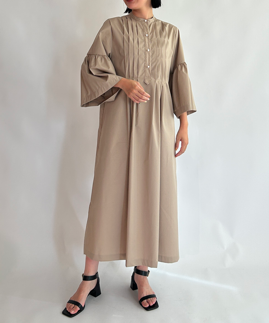 パラシュートスリーブワンピース – FACE SANS FARD