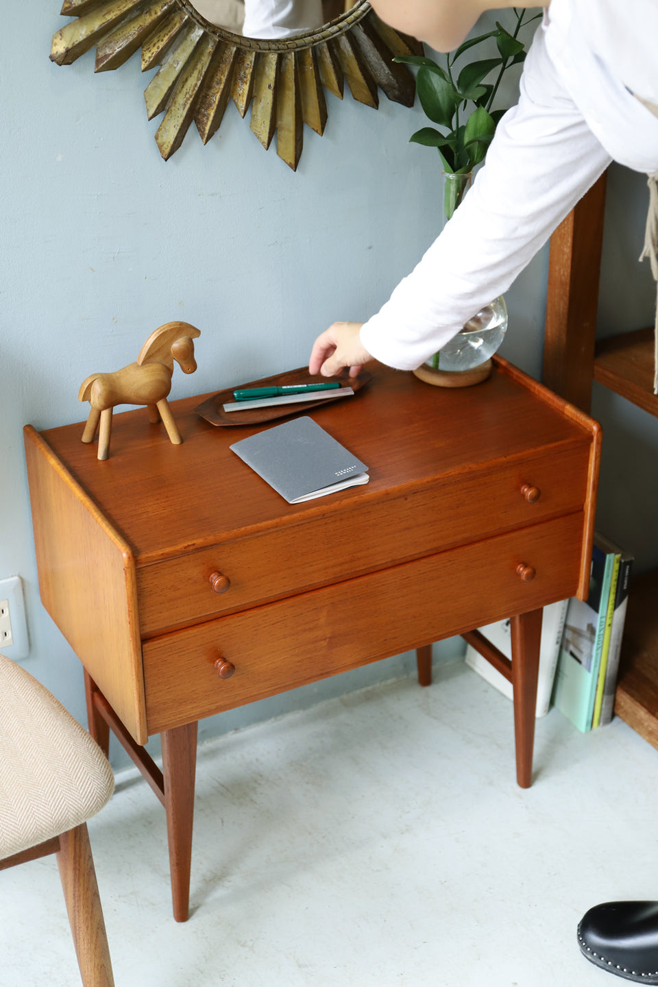 デンマーク 北欧ヴィンテージ チーク サイドテーブル 3-44 ウッド